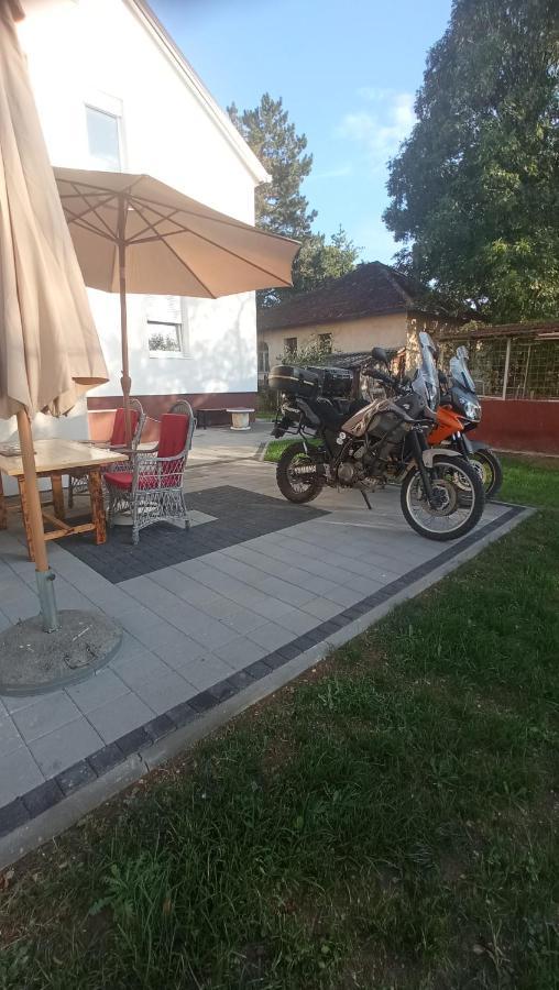 7 Kucica Apartment Livno Bagian luar foto