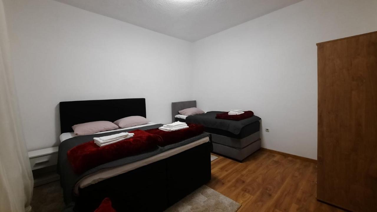 7 Kucica Apartment Livno Bagian luar foto