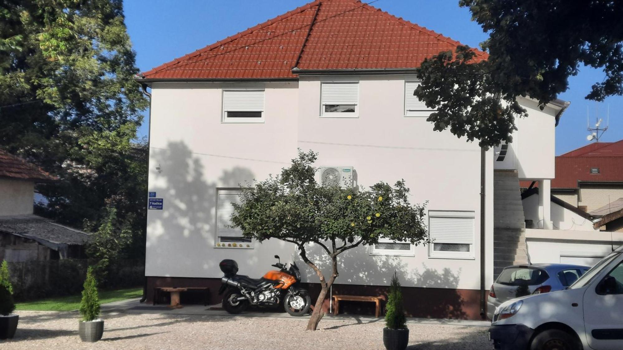 7 Kucica Apartment Livno Bagian luar foto